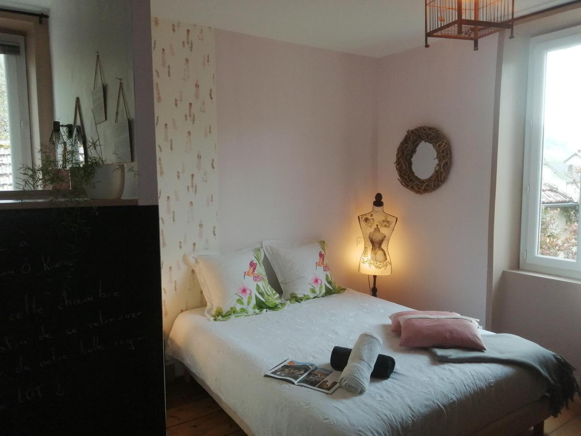 La maison O kiwis - Chambres d'hôtes Saint-Denis-lès-Martel Extérieur photo